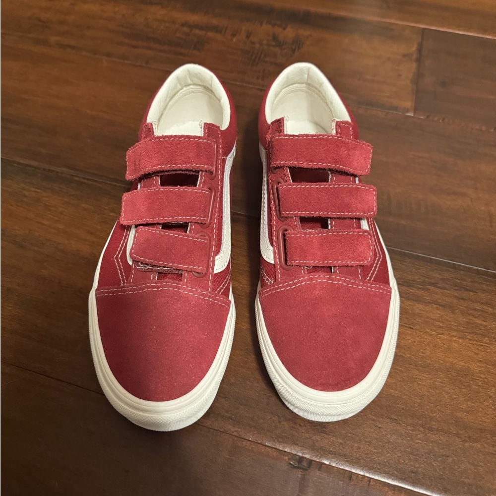 BRAND NEW Velcro Vans
